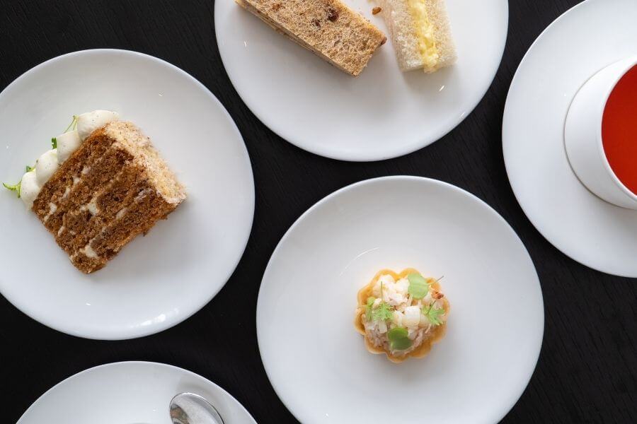 Blas Restaurant, Carrot Cake and Crab Tart